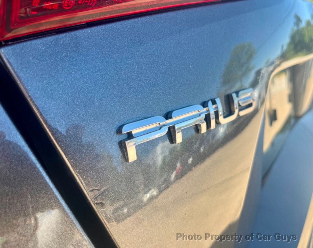 2021 Toyota Prius Prius LE Hatchback FWD - 22162677 - 25