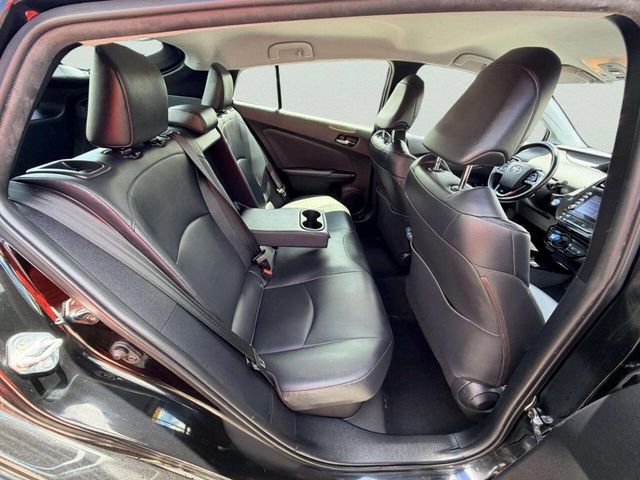 2021 Toyota Prius XLE - 23040942 - 24
