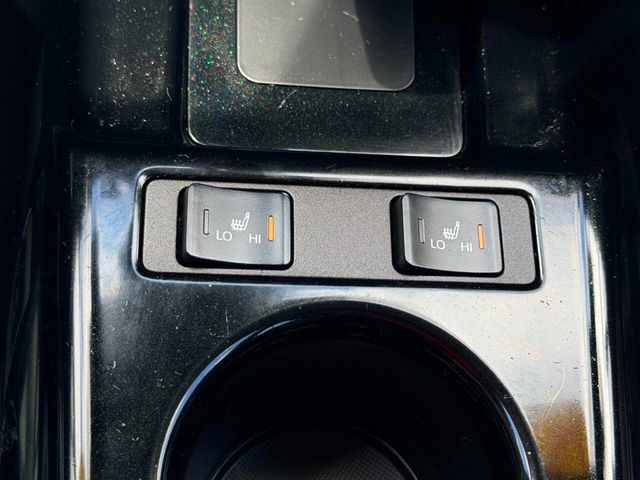 2021 Toyota Prius XLE - 23040942 - 43