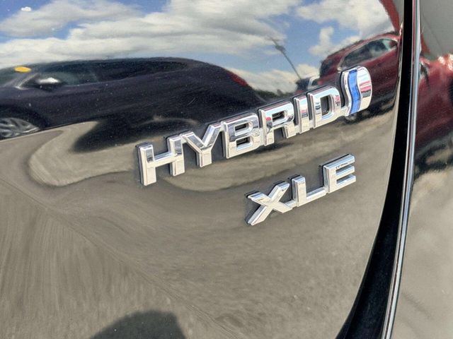 2021 Toyota Prius XLE - 23040942 - 4