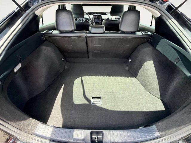 2021 Toyota Prius XLE - 23040942 - 6