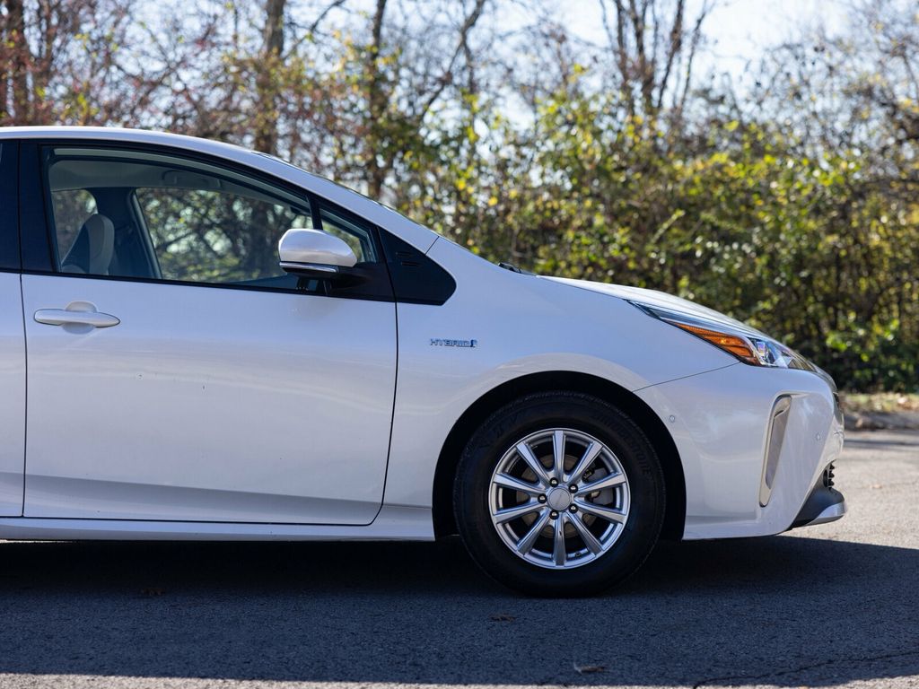 2021 Toyota Prius XLE AWD-e, Advanced Technology Package, Head-Up Display - 22952639 - 11