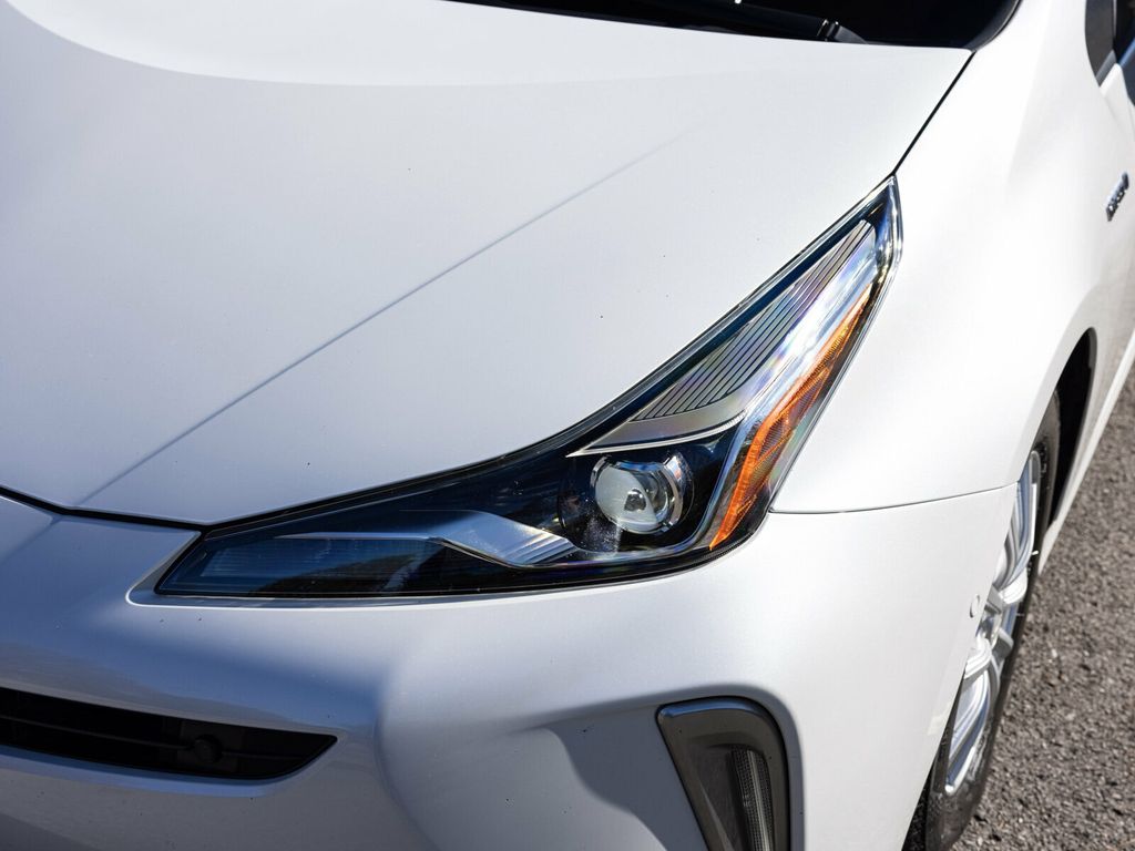 2021 Toyota Prius XLE AWD-e, Advanced Technology Package, Head-Up Display - 22952639 - 16