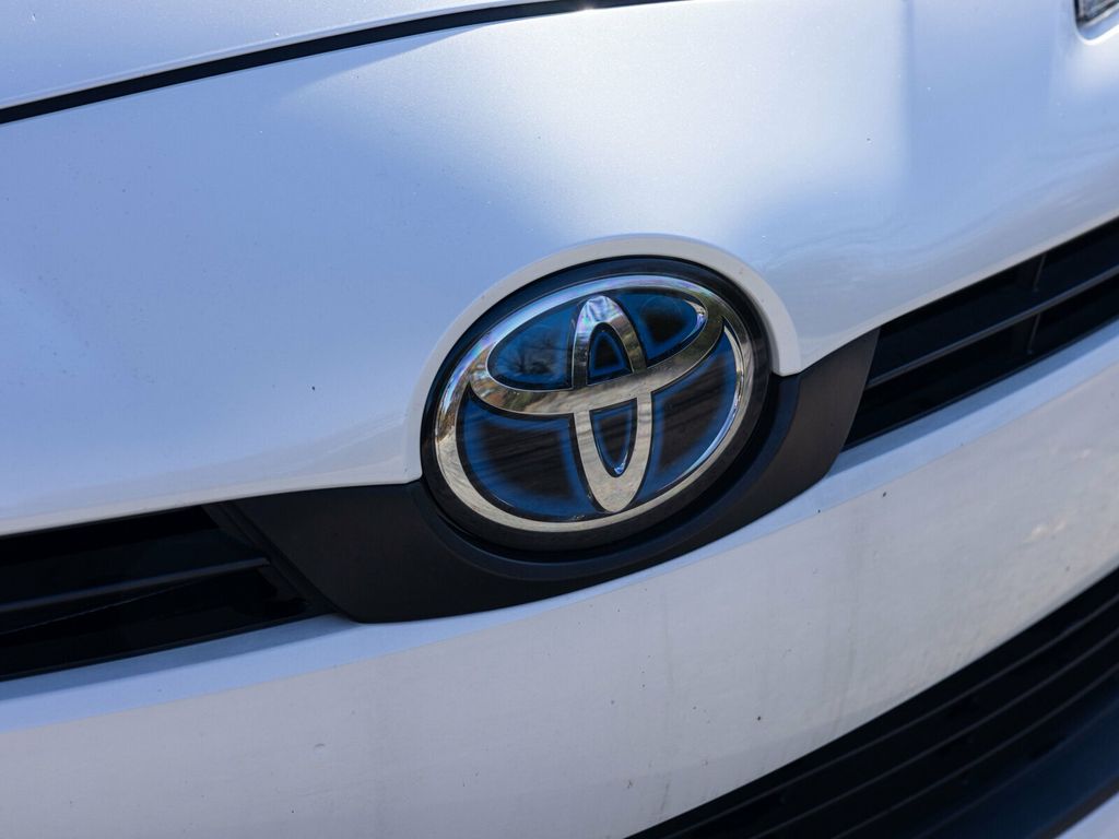 2021 Toyota Prius XLE AWD-e, Advanced Technology Package, Head-Up Display - 22952639 - 18