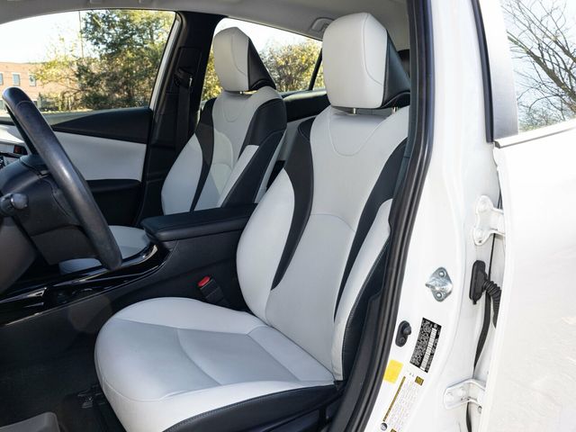 2021 Toyota Prius XLE AWD-e, Advanced Technology Package, Head-Up Display - 22952639 - 26