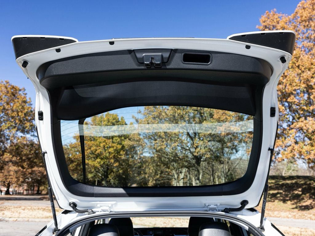 2021 Toyota Prius XLE AWD-e, Advanced Technology Package, Head-Up Display - 22952639 - 49