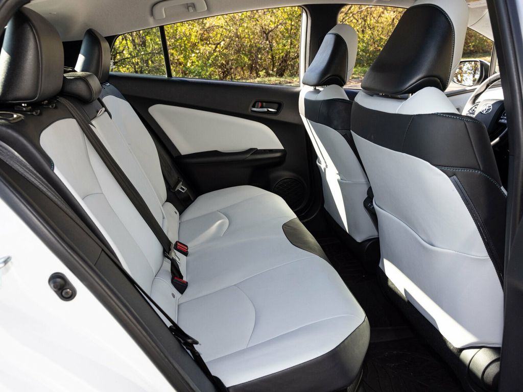 2021 Toyota Prius XLE AWD-e, Advanced Technology Package, Head-Up Display - 22952639 - 57