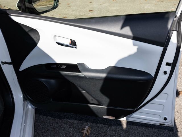 2021 Toyota Prius XLE AWD-e, Advanced Technology Package, Head-Up Display - 22952639 - 58