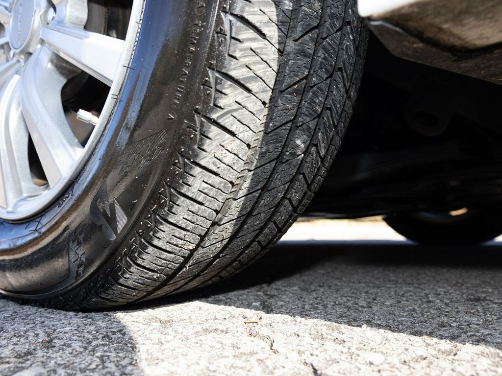 2021 Toyota Prius XLE AWD-e, Advanced Technology Package, Head-Up Display - 22952639 - 70