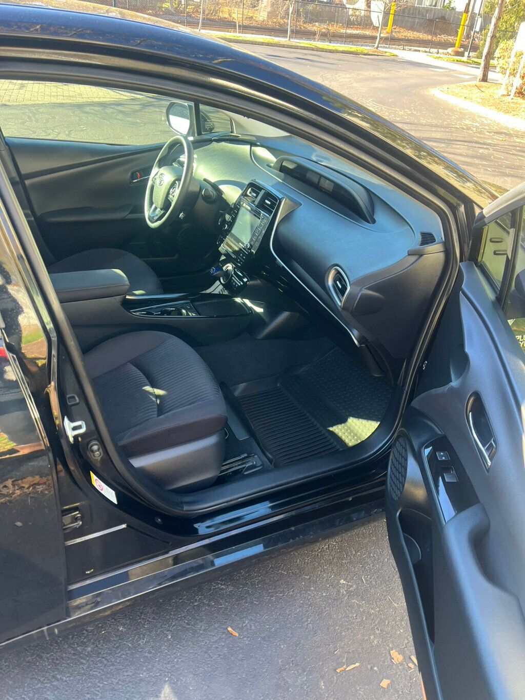 2021 Toyota Prius Prime  - 22947381 - 9