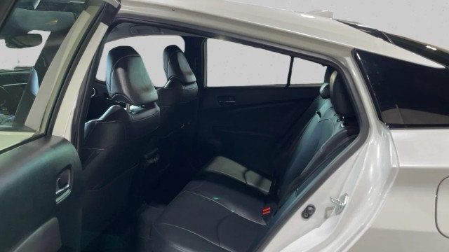 2021 Toyota Prius Prime LE - 22982582 - 10