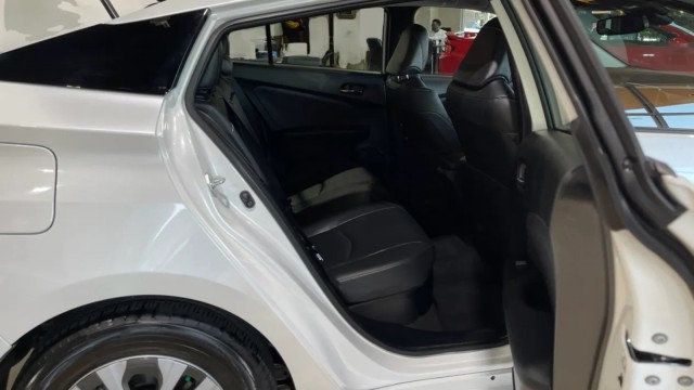 2021 Toyota Prius Prime LE - 22982582 - 11