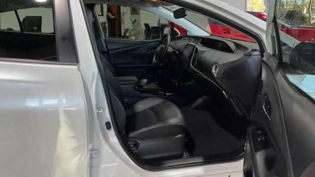 2021 Toyota Prius Prime LE - 22982582 - 12
