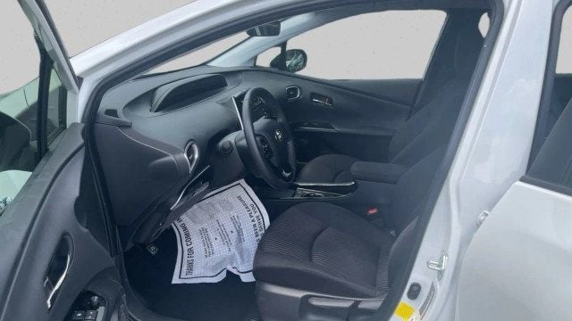 2021 Toyota Prius Prime LE - 23048748 - 14