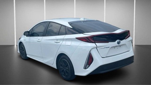 2021 Toyota Prius Prime LE - 23048748 - 8
