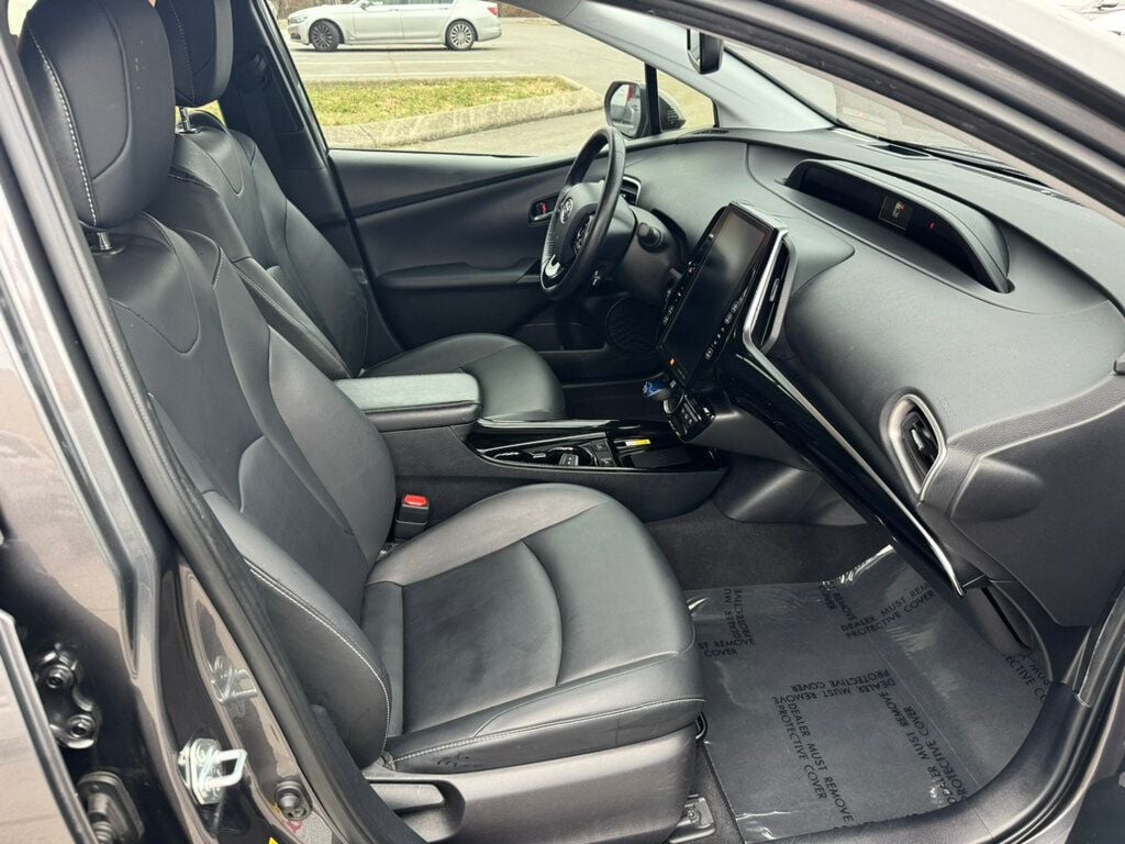 2021 Toyota Prius Prime LE - 22770446 - 11