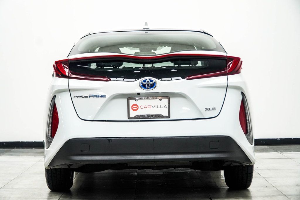 Toyota Prius photo 13