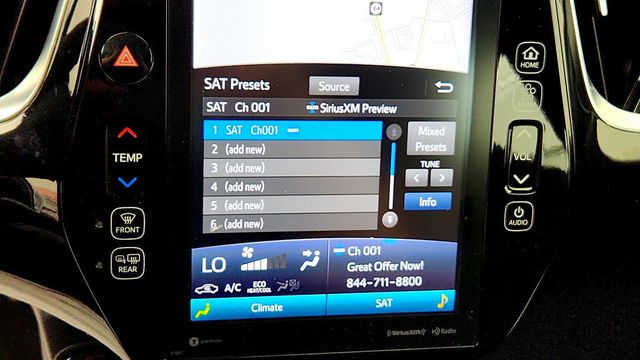 2021 Toyota Prius Prime XLE - 23054763 - 15