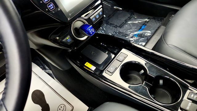 2021 Toyota Prius Prime XLE - 23063794 - 13