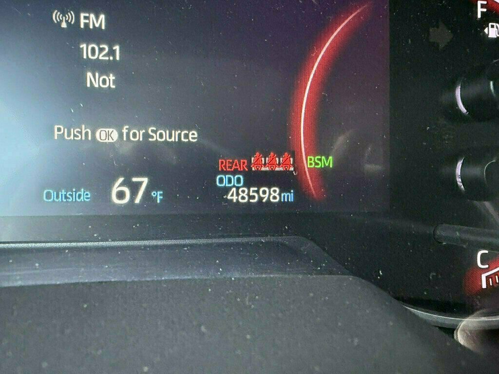2021 Toyota RAV4 1 Owner VERY LOW MILES Loaded Clean Nav 615-300-6004 - 23100034 - 18