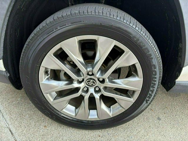2021 Toyota RAV4 1 Owner VERY LOW MILES Loaded Clean Nav 615-300-6004 - 23100034 - 36