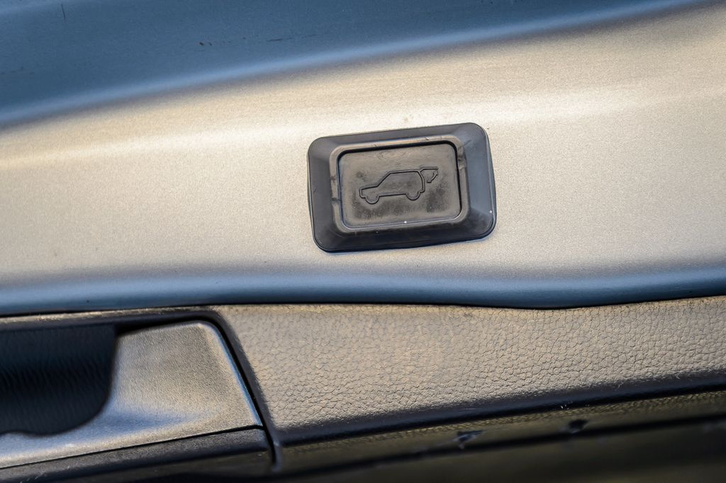 2021 Toyota RAV4 21 TOYOTA RAV-4 XLE PREMIUM FWD NAV BACKUP CAM BLUETOOTH  - 23096160 - 11
