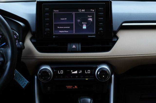2021 Toyota RAV4 AWD HYBRID LE  - 23052723 - 12