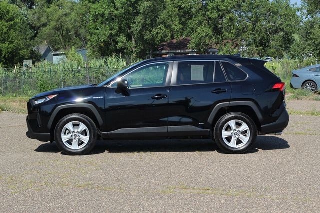 2021 Toyota RAV4 AWD HYBRID LE  - 23052723 - 16
