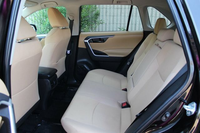 2021 Toyota RAV4 AWD HYBRID LE  - 23052723 - 24