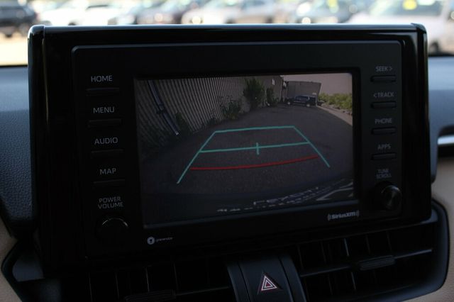 2021 Toyota RAV4 AWD HYBRID LE  - 23052723 - 29