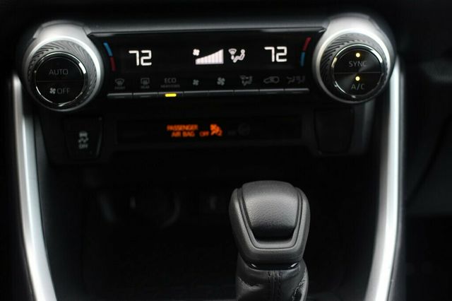 2021 Toyota RAV4 AWD HYBRID LE  - 23053274 - 14