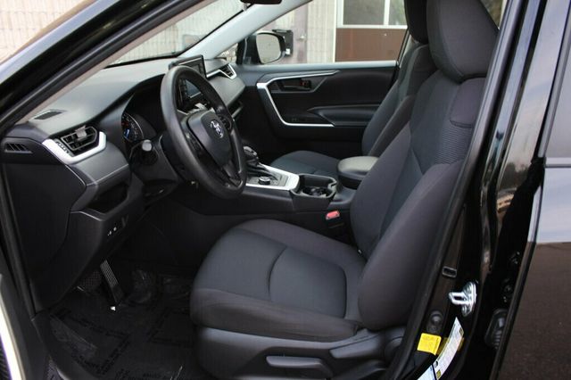 2021 Toyota RAV4 AWD HYBRID LE  - 23053274 - 21