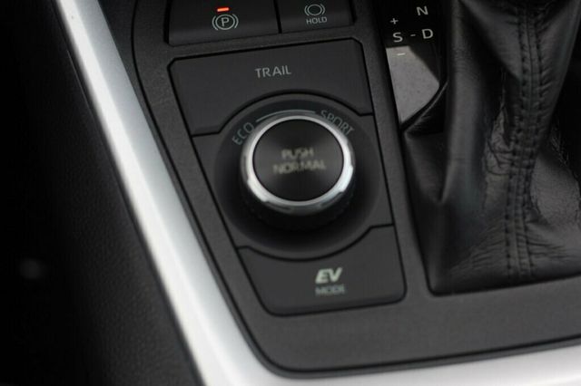 2021 Toyota RAV4 AWD HYBRID LE  - 23053274 - 27