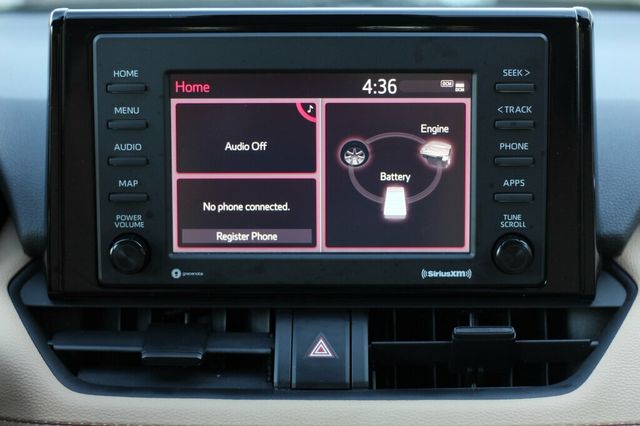 2021 Toyota RAV4 AWD HYBRID LE  - 23075671 - 13