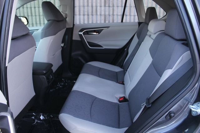 2021 Toyota RAV4 AWD HYBRID XLE  - 22965615 - 24