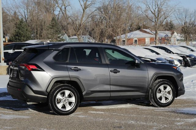 2021 Toyota RAV4 AWD HYBRID XLE  - 22965615 - 2