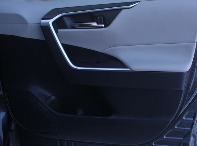 2021 Toyota RAV4 AWD HYBRID XLE  - 22965615 - 5