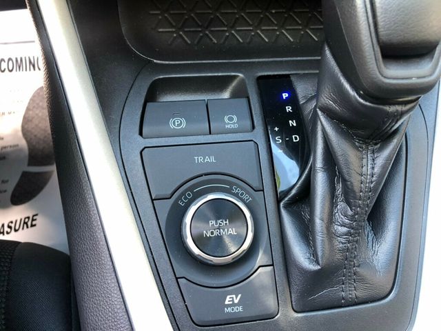 2021 Toyota RAV4 Hybrid LE AWD - 23042382 - 12