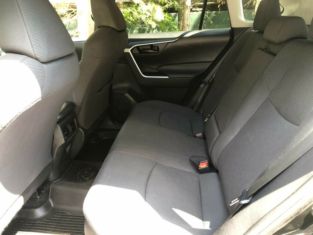 2021 Toyota RAV4 Hybrid LE AWD - 23042382 - 6
