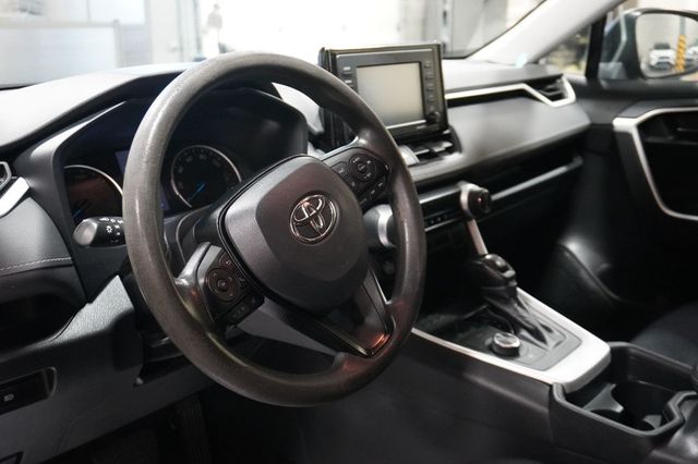 2021 Toyota RAV4 Hybrid LE AWD - 23022639 - 9