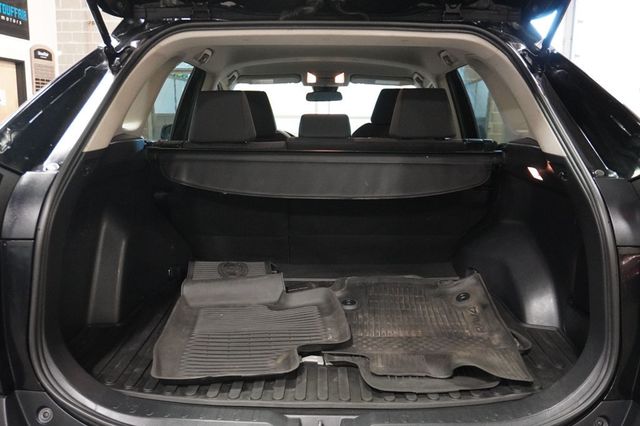 2021 Toyota RAV4 Hybrid LE AWD - 23022639 - 13