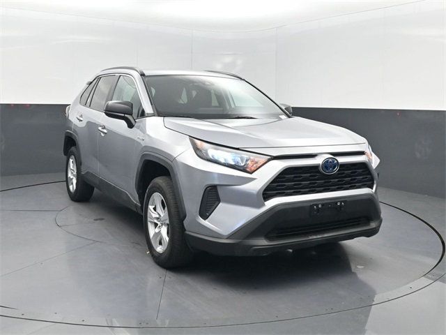 2021 Toyota RAV4 Hybrid LE photo 3