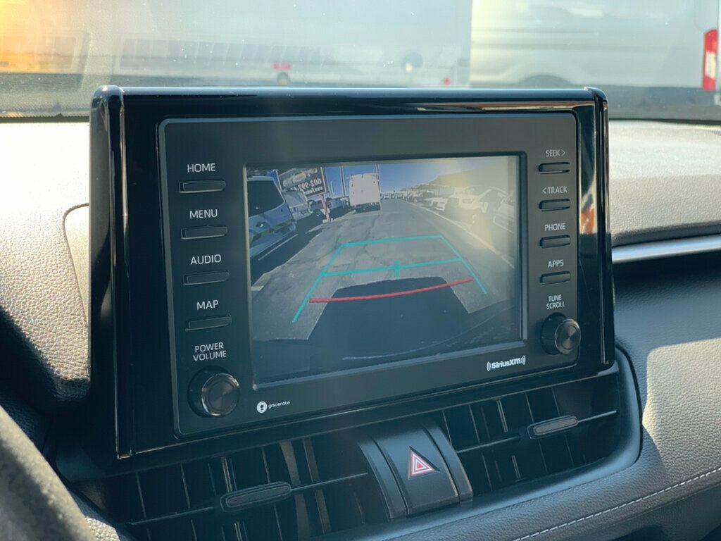 2021 Toyota RAV4 Hybrid LE AWD 1-Owner - 22923090 - 38