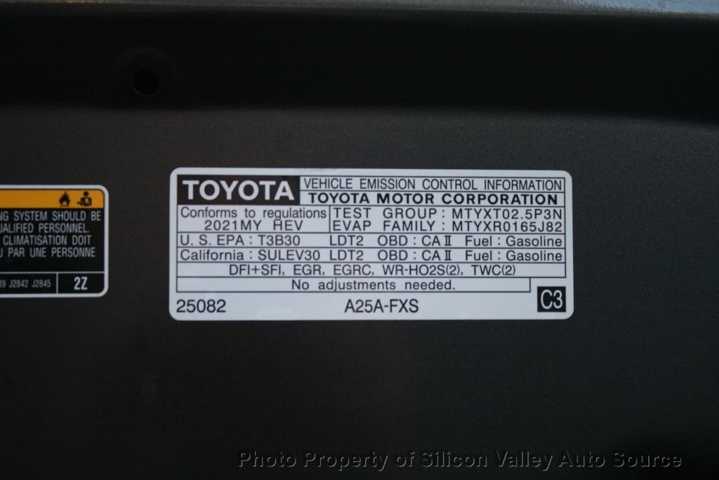2021 Toyota RAV4 Hybrid Limited AWD - 22268027 - 29