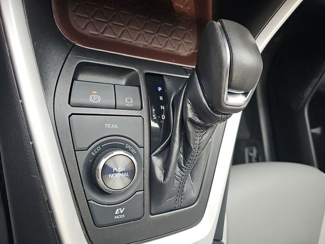 2021 Toyota RAV4 Hybrid Limited AWD - 23000522 - 32