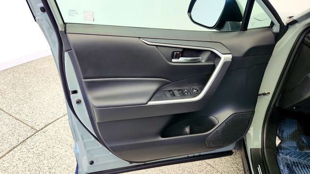 2021 Toyota RAV4 Hybrid XLE AWD - 23100384 - 9