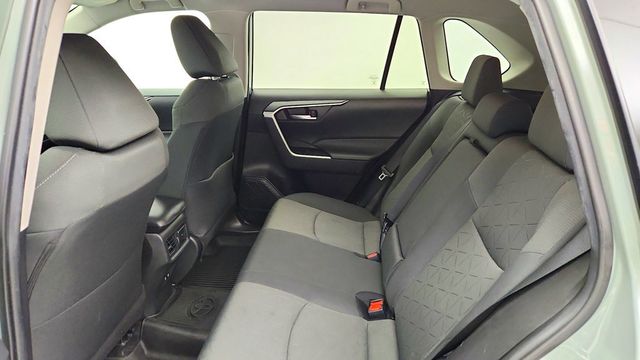 2021 Toyota RAV4 Hybrid XLE AWD - 23100384 - 19