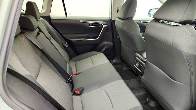 2021 Toyota RAV4 Hybrid XLE AWD - 23100384 - 21