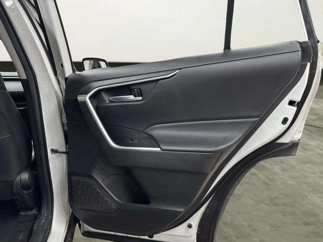 2021 Toyota RAV4 Hybrid XLE Premium AWD - 23018109 - 17