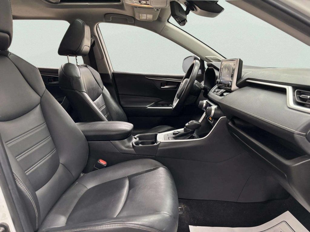 2021 Toyota RAV4 Hybrid XLE Premium AWD - 23018109 - 21
